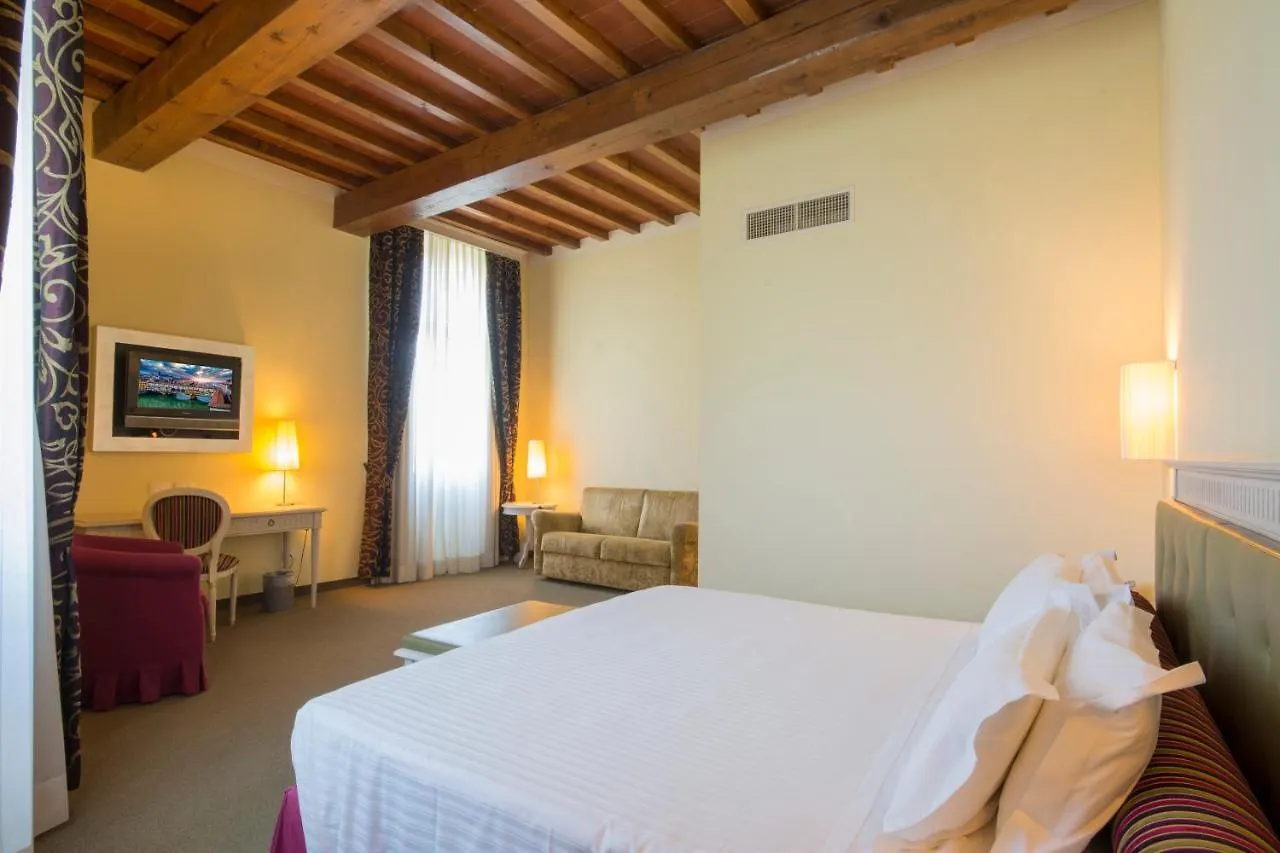 Lhp Hotel צ'רטאלדו איטליה